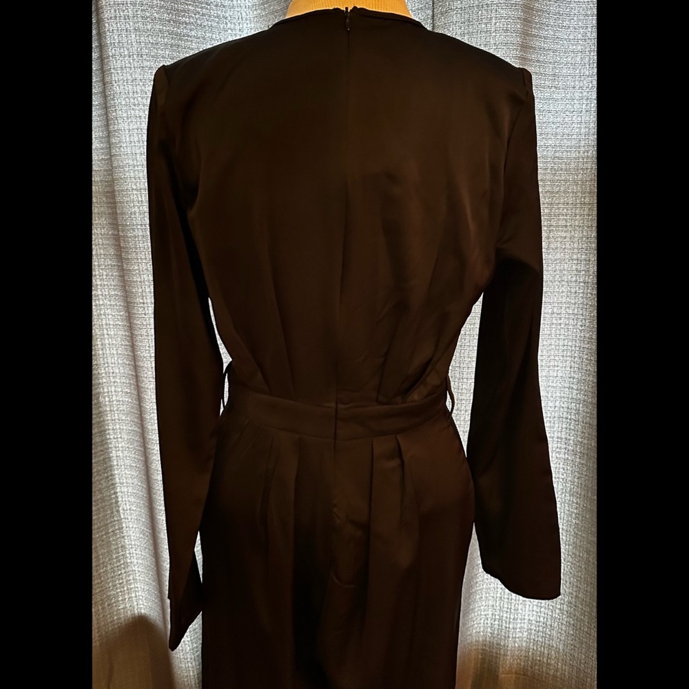Nasty Gal Black Satin Shoulder Pad Jumpsuit NWT 6 - Picture 6 of 9